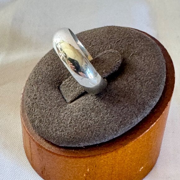 Sterling Silver 925 5.4mm Half Round Wedding Band Bright Finish Ring Size 7.25 - Picture 2 of 7